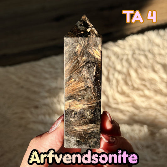 Arfvedsonite Obelisk Tower | TA4