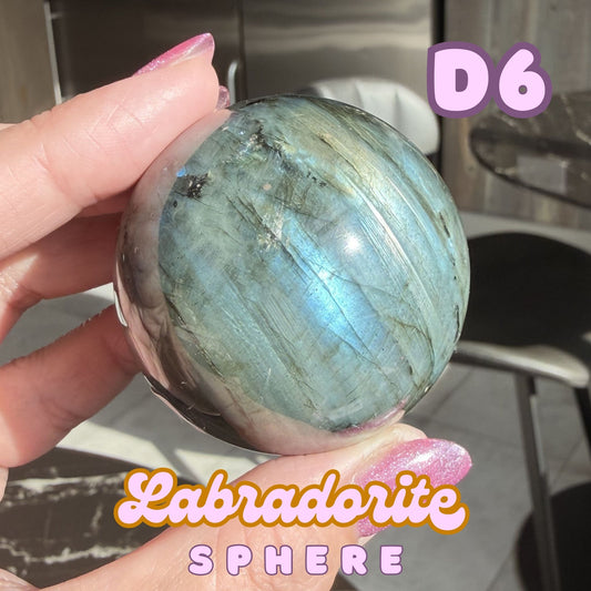 Labradorite Sphere | D6