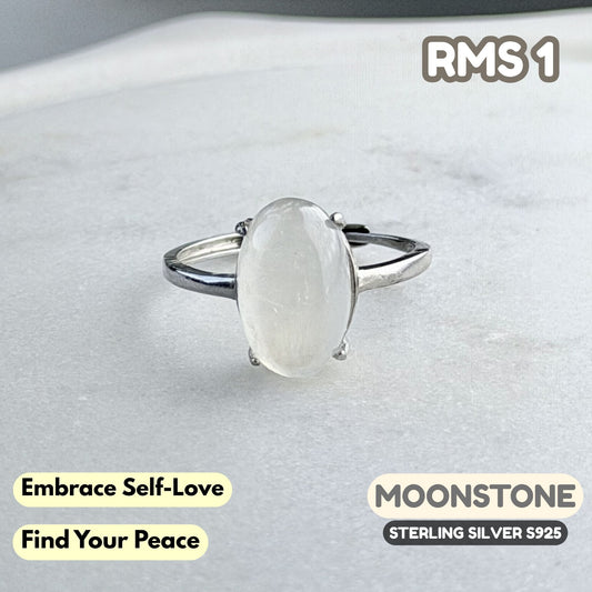 Moonstone Ring on Sterling Silver S925 | RMS1