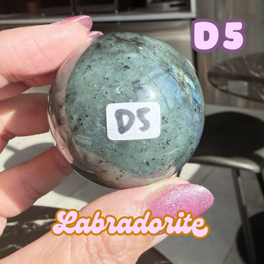 Labradorite Sphere | D5