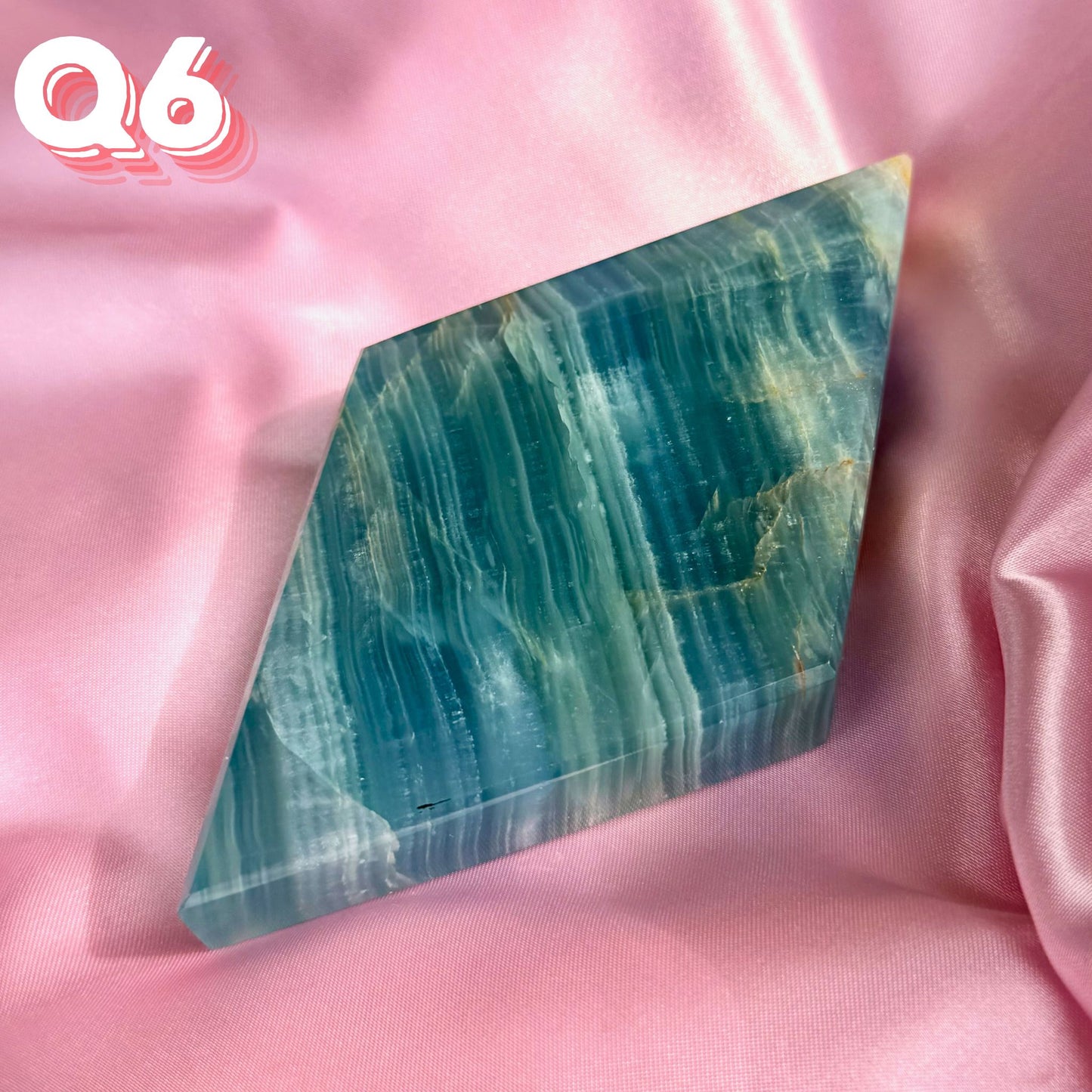 Blue Onyx Diamond Carving with Stand | Q6