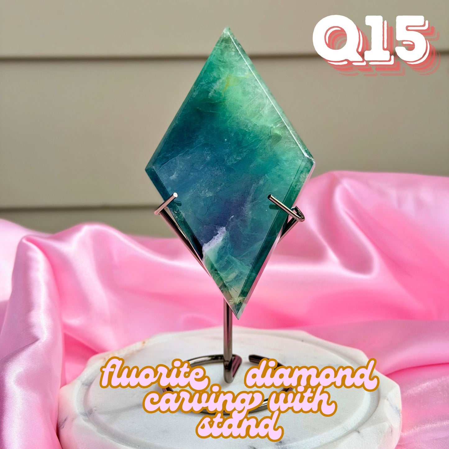 Fluorite Diamond Carving with Stand | Q15
