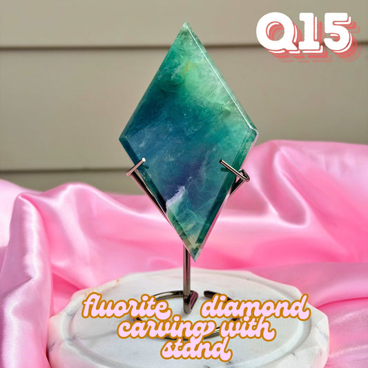Fluorite Diamond Carving with Stand | Q15