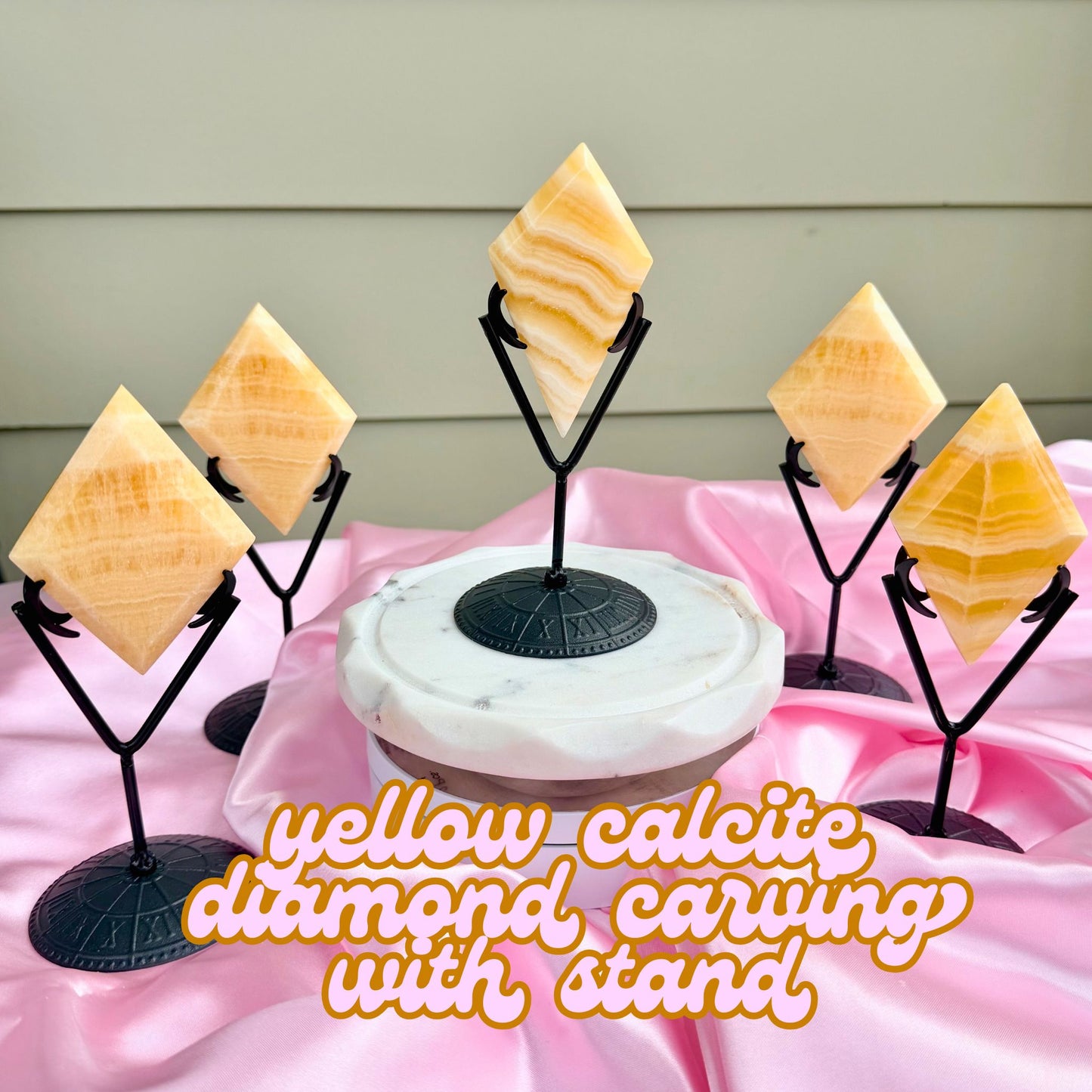 Yellow Calcite Diamond Carving with Stand | Q5