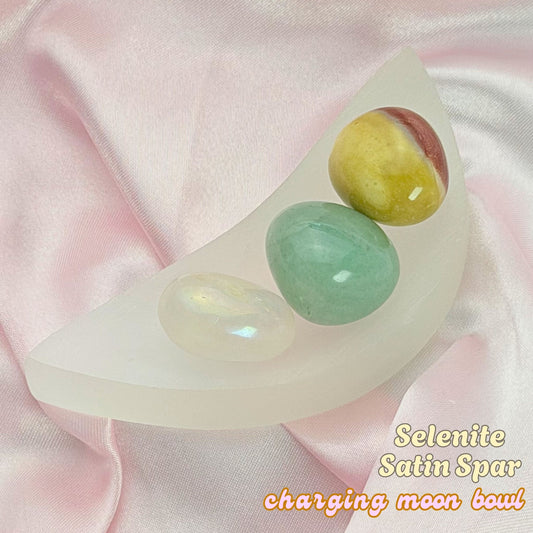 Selenite Moon Charging Bowl - 3 Inches